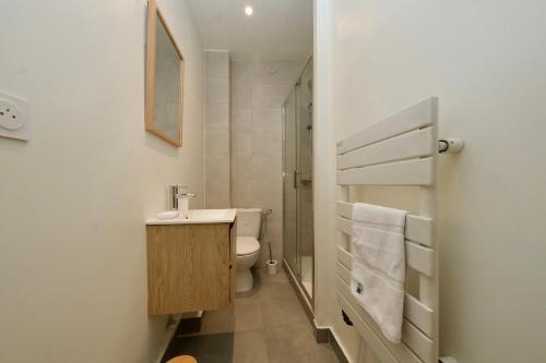 Logement au cœur de Rouen - 10 voyageurs - 2 sdb