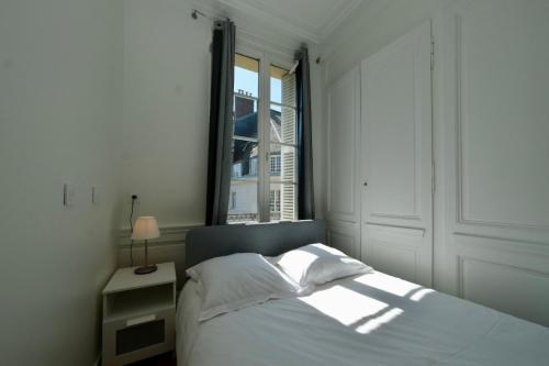 Logement au cœur de Rouen - 10 voyageurs - 2 sdb