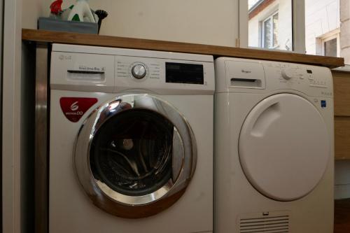 Logement au cœur de Rouen - 10 voyageurs - 2 sdb