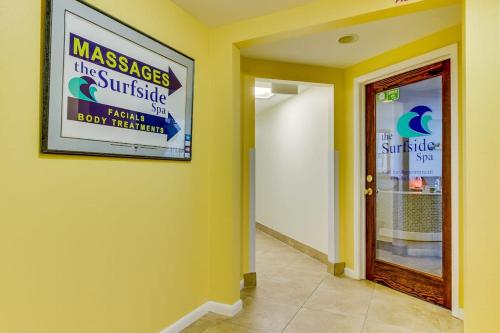 Gorgeous and well appointed efficiency with shared pool and beach access photo 24