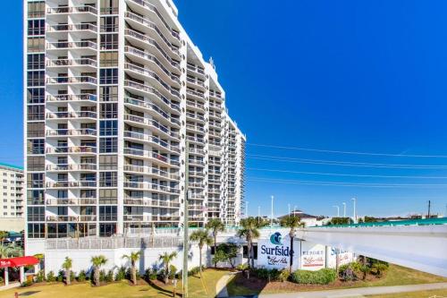 Gorgeous and well appointed efficiency with shared pool and beach access photo 30