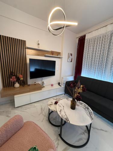 Coco mini Trikala-5min center & free parking