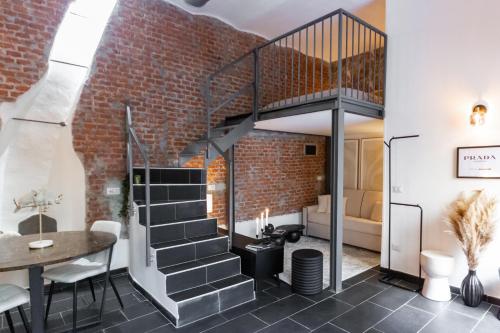 Youhosty - Design Isola Studio
