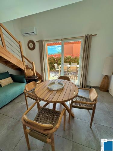 Mini villa - Piscine - Climatisation - wifi - 2km plage