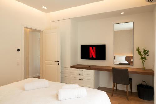 Ionian State Apartment