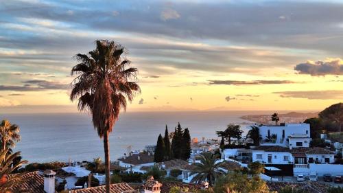 CT 395 - Faro's Benalmadena Capellania for 2 photo 19