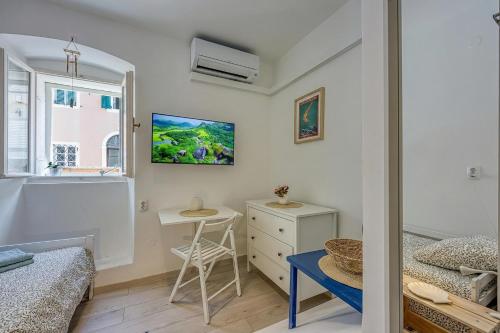 Lasta Lošin Town Rooms - Happy Rentals