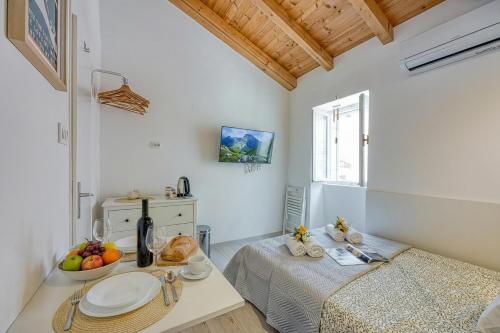Lasta Lošin Town Rooms - Happy Rentals