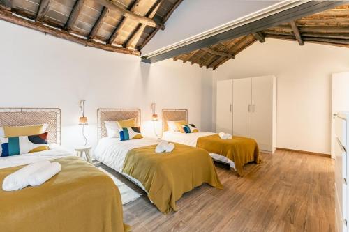 Family Duplex Apartment Évora