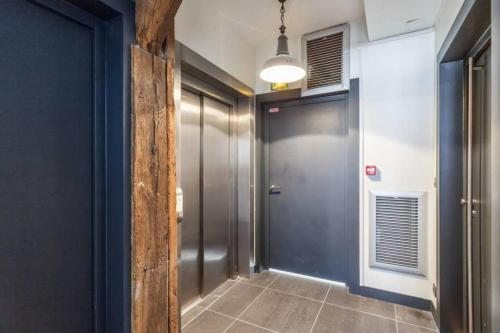 Modern studio perfectly equipped and renovated