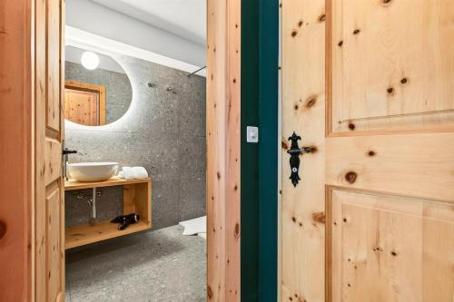 Luxury Monolocale St Moritz Dorf Via Stredas