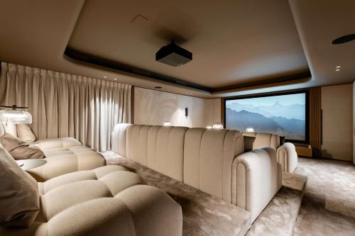 Villa Futura Spectacular Luxury Designer Villa