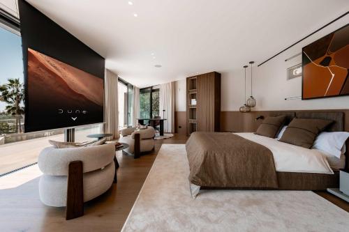 Villa Futura Spectacular Luxury Designer Villa