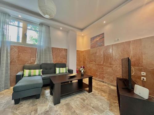 New Lower Level Family Apartment in Kallithea -1