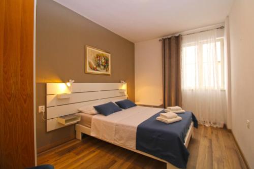 Apartments Nada 2450