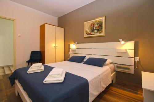 Apartments Nada 2450