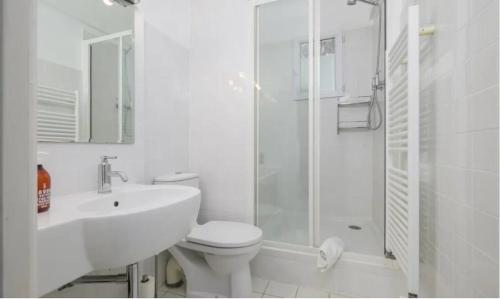 Boutique Hotel Style House in Cannes Center Croisette 10mn walk