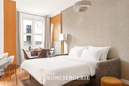 Charmant appartement a deux pas des ChampsElysees