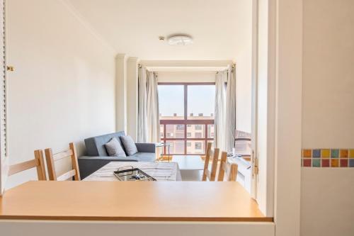 Piso Exclusivo con Piscina y Atención 24h - IFEMA y Aeropuerto