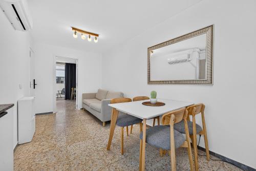 AzureBalcony NewlyRenovated 1stFloor LosCristianos