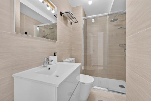 AzureBalcony NewlyRenovated 1stFloor LosCristianos