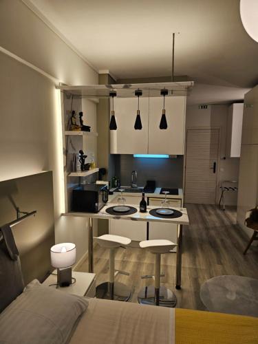 TRISAP Luxury Suites R Suite