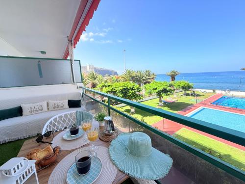 APARTMENTS THE TERRACE BY THE SEA -Ocean & Pool view - Comodoro, Los Cristianos, Tenerife