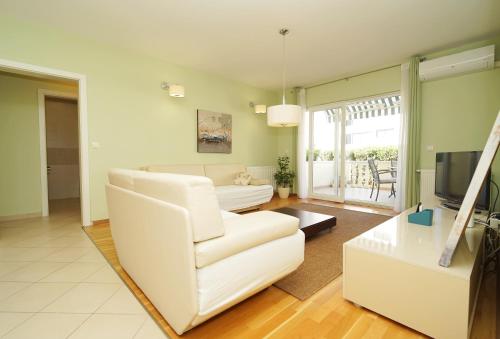 Apartments Cvita