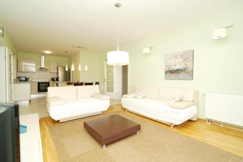 Apartments Cvita