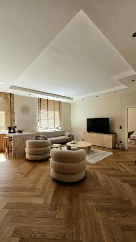 Opera District Luxury Residence with Elite Design