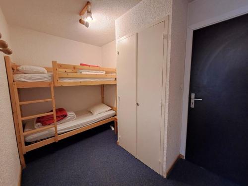 Studio au pied des pistes avec balcon, parking, 4 pers.