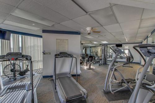 Beautiful resort condo with a shared pool hot tub tennis gym & beach access photo 35