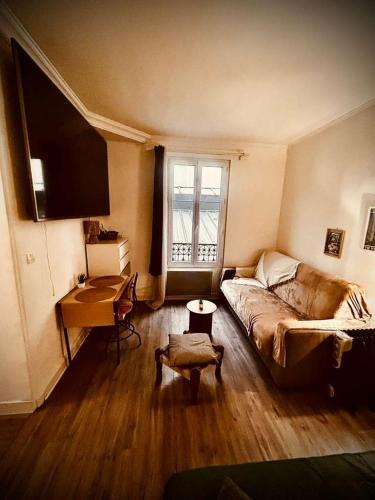 Cosy studio Cinéma Paris 12 Gare de Lyon