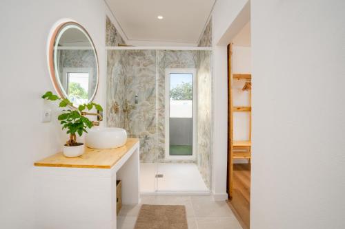 Country Retreat & Private Pool by Quinta da Alfarrobeira