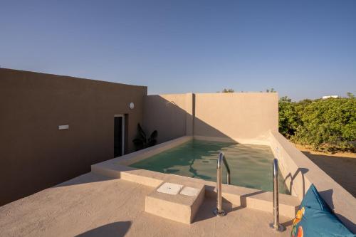 Country Retreat & Private Pool by Quinta da Alfarrobeira