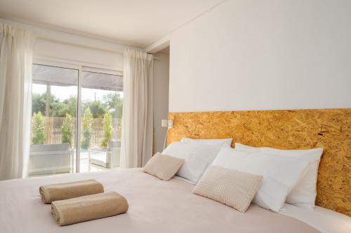 Country Retreat & Private Pool by Quinta da Alfarrobeira