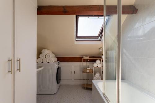 Le Cloître Saint-Patrice - Duplex 6 pers, parking privé, 6 min gare