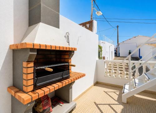 Horizon House - 3 Bedrooms - Rooftop Terrace & BBQ - AC