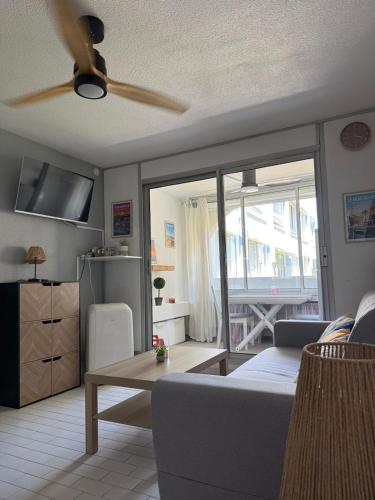 Escale Marine Studio 4 personnes climatisé, climatiseur mobile, avec piscines