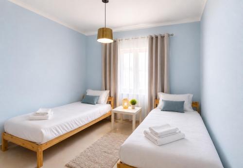 Horizon House - 3 Bedrooms - Rooftop Terrace & BBQ - AC