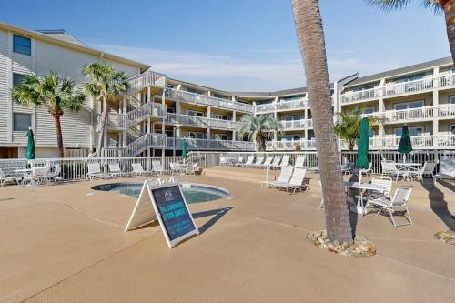 Breakers 327 photo 15