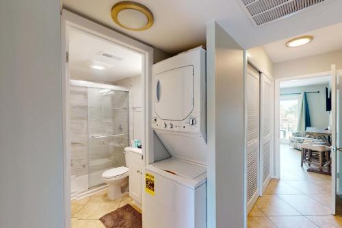 Breakers 224 photo 11