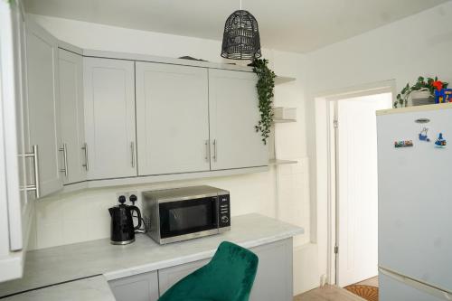 Cosy Home Near Cardiff Central photo 17