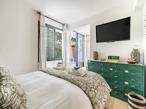 Charming Apartment with Terrace a c 4P - Cannes