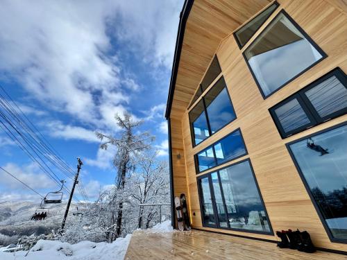 THE OneThird HAKUBA Slopefront Villas