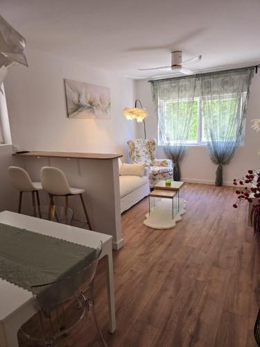 Rossi Apartment Split