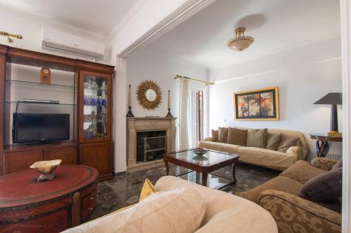 Beverly Hill Corfy by Corfuescapes