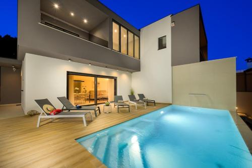 Villa Monte Serpo by IstriaLux