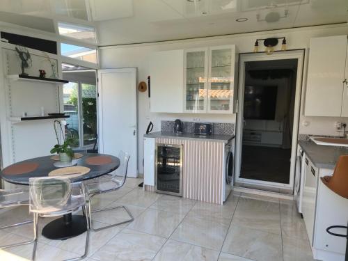 EL PUEBLO- VILLA 3 -Village Naturiste Cap d'Agde - Exceptionnelle 2-4 personnes