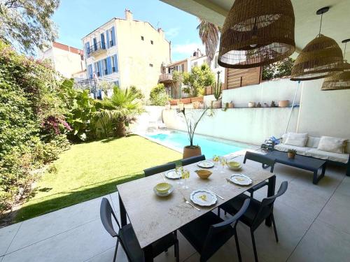 Designer Villa Pool Garden & Private Parking